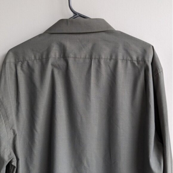 Hugo Boss button down dress shirt - green - Picture 6 of 6